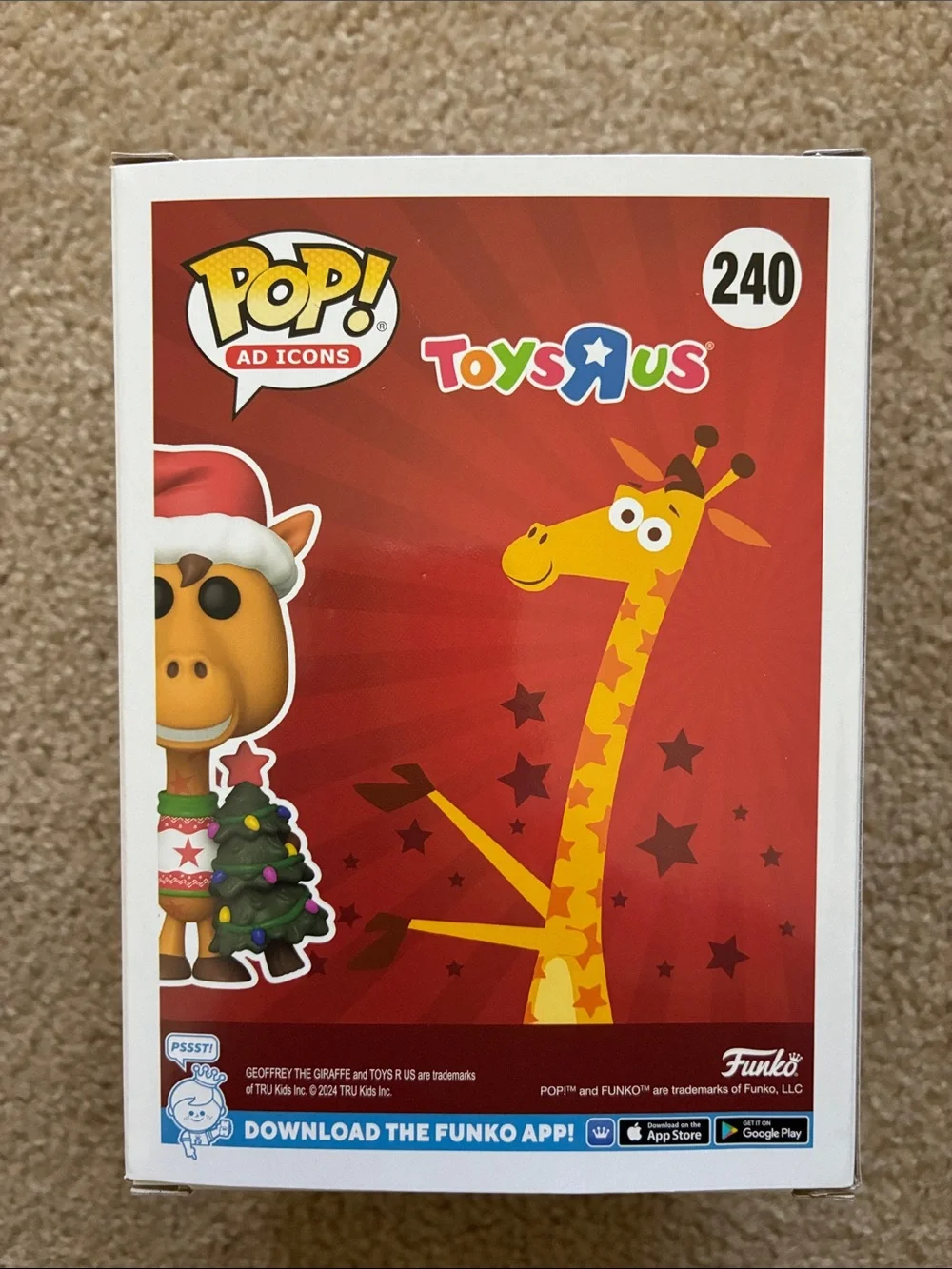 2024 Funko Pop! Ad Icons - Toys R Us Geoffrey With Christmas Tree Vinyl Figure - Picture 6 of 9